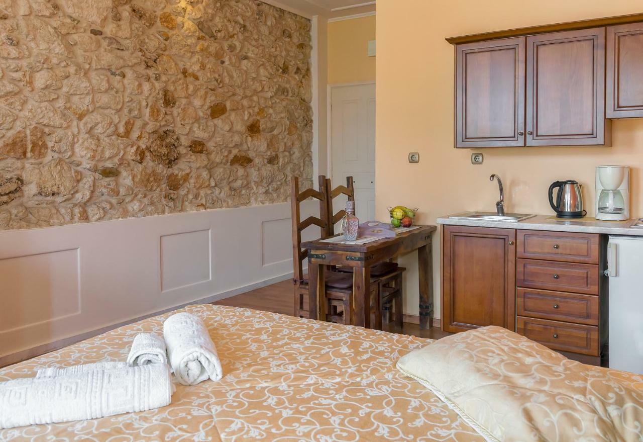 Elois Suites Rethymno Exterior foto