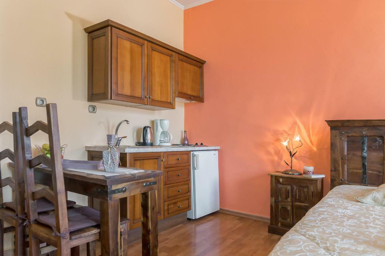 Elois Suites Rethymno Exterior foto